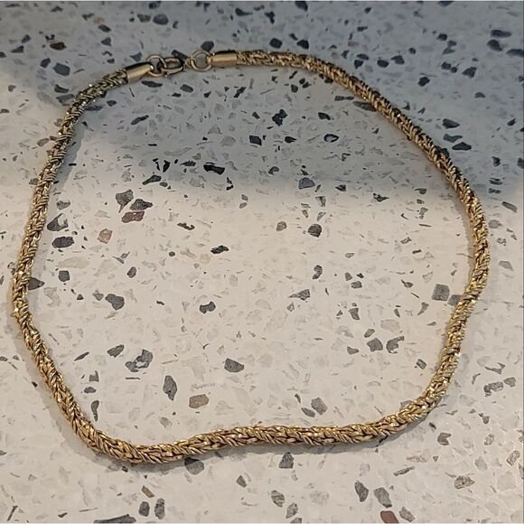 Faux Gold Chain - Picture 4 of 4